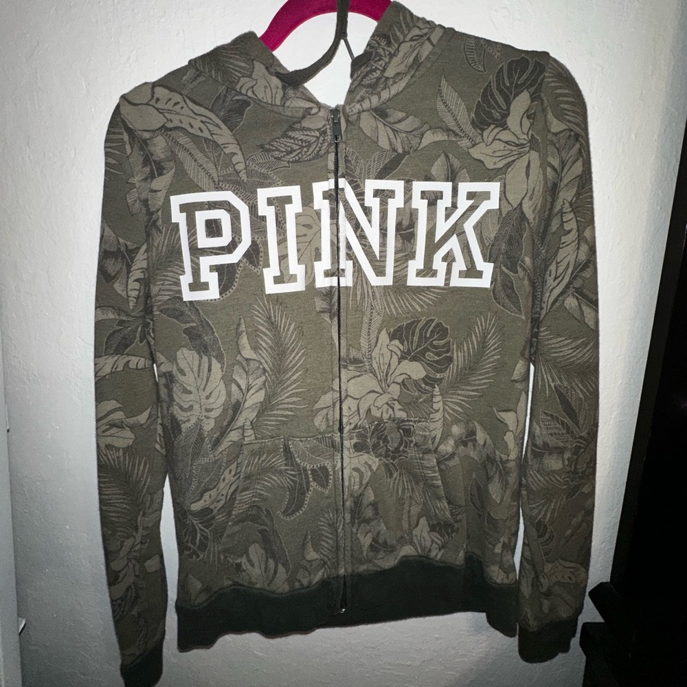 PINK Two-Piece Green Sweater and Leggings Set